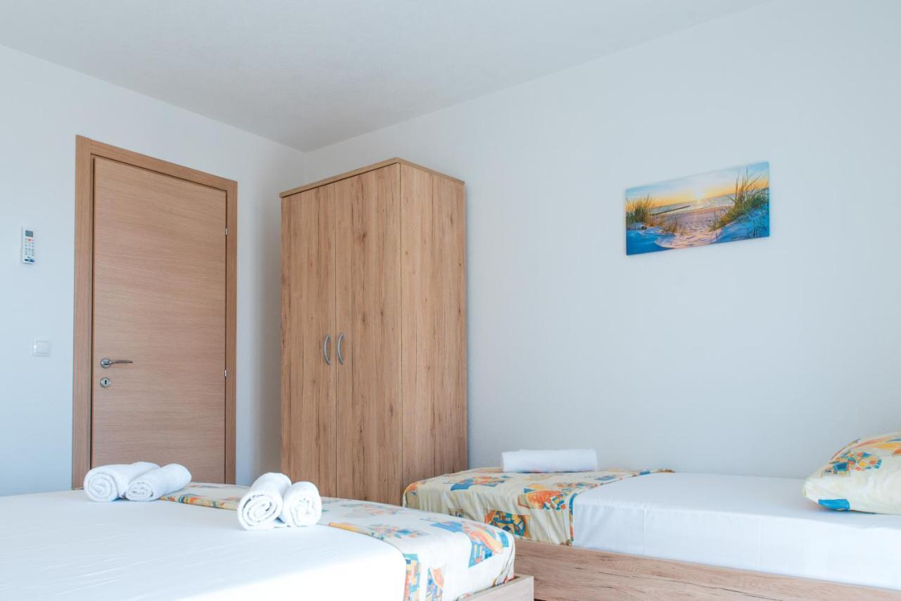 Apartments Zilic Kastel Stari Luaran gambar